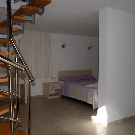 Hotel Andiz 3*