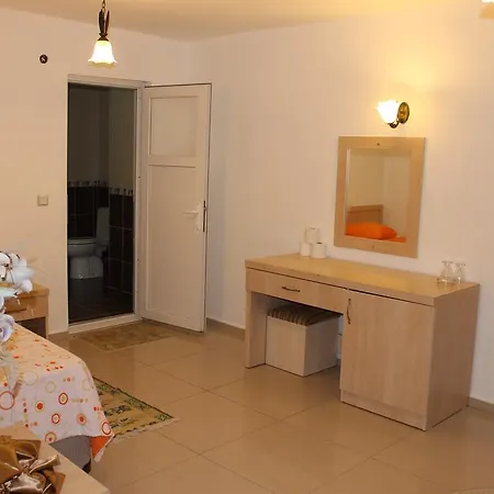 Andiz Отель 3*